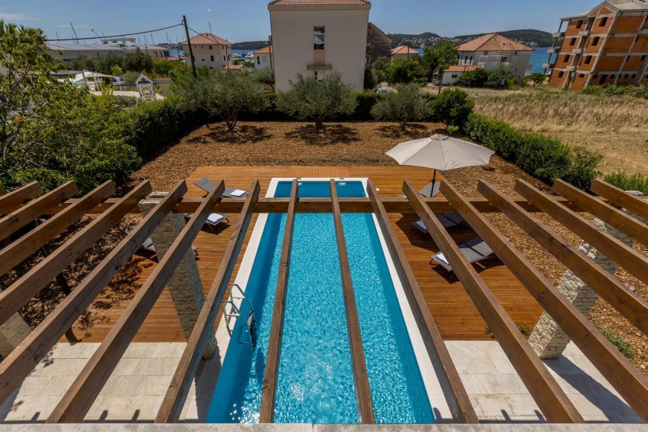 Villa Trogir Bagian luar foto