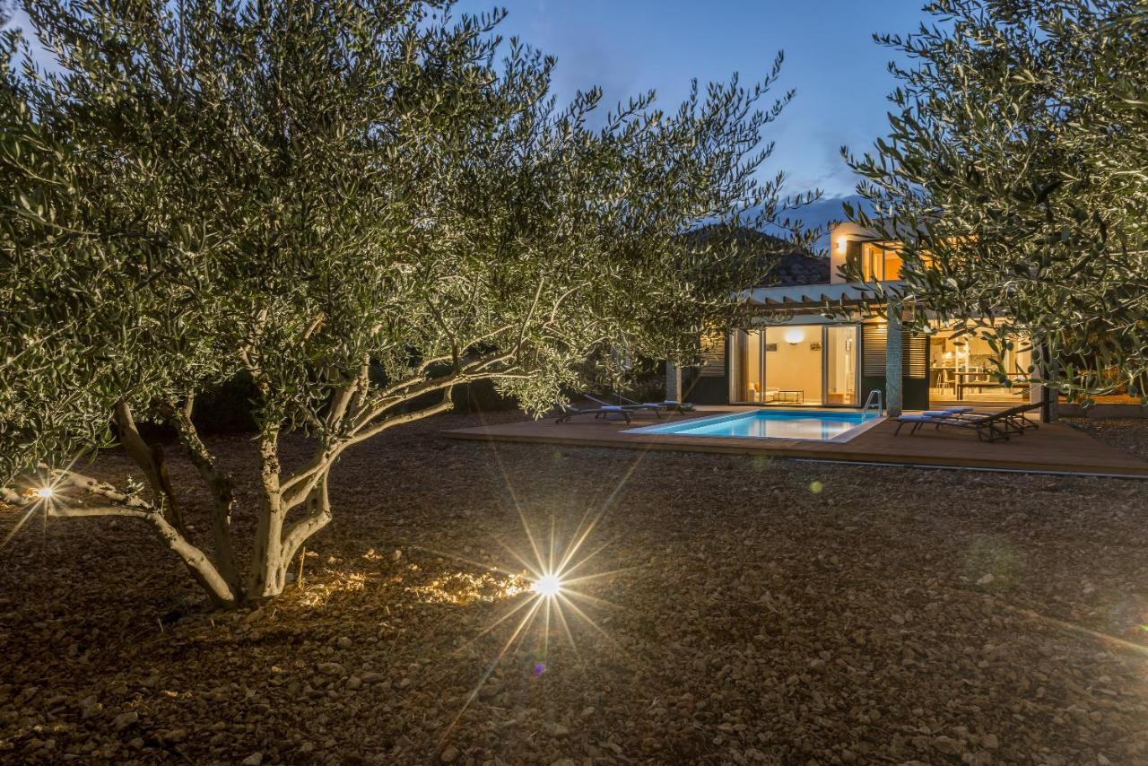 Villa Trogir Bagian luar foto