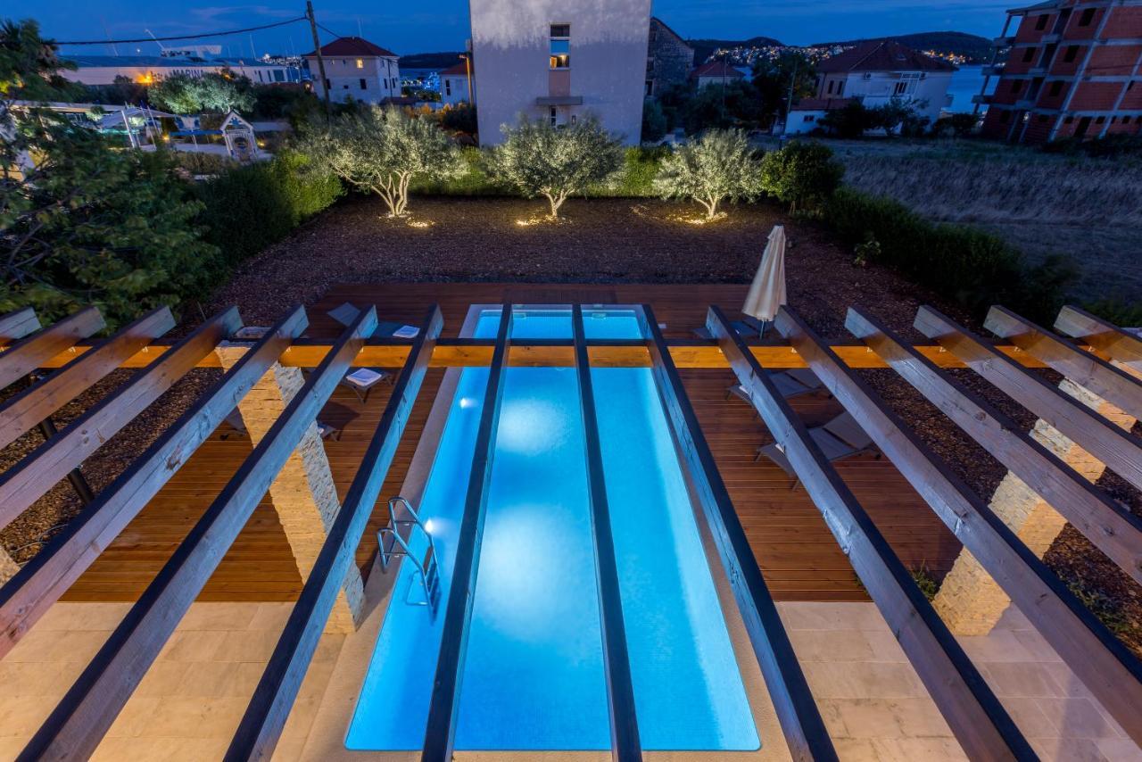 Villa Trogir Bagian luar foto
